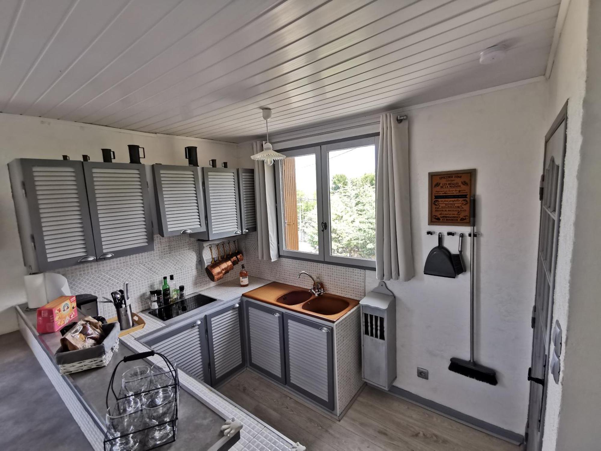 Guest House Provencal Vitrolles  Pokoj fotografie